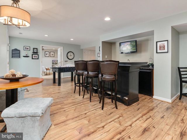 2420 VALLEY BROOK LN, Gambrills, MD 21054