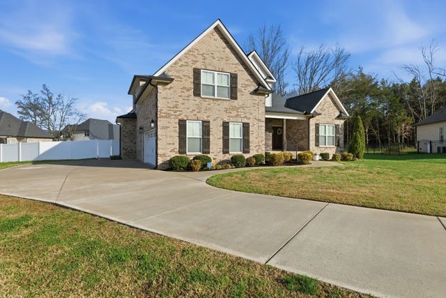 1213 Alex Walker Dr, Christiana, TN 37037