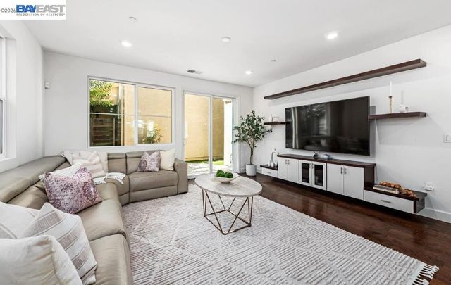 4136 Healdsburg Way, Dublin, CA 94568