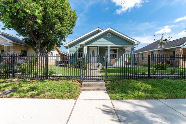 109 Dresden Street, Houston, TX 77012