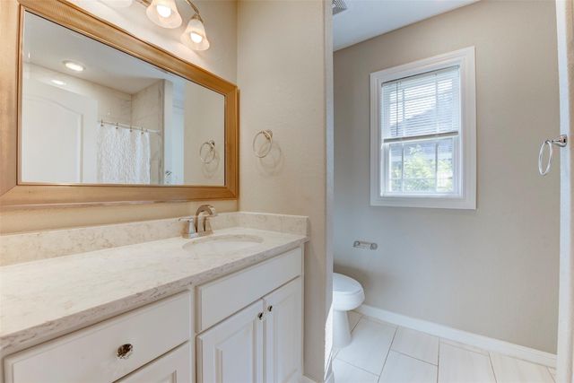 109 Dresden Street, Houston, TX 77012