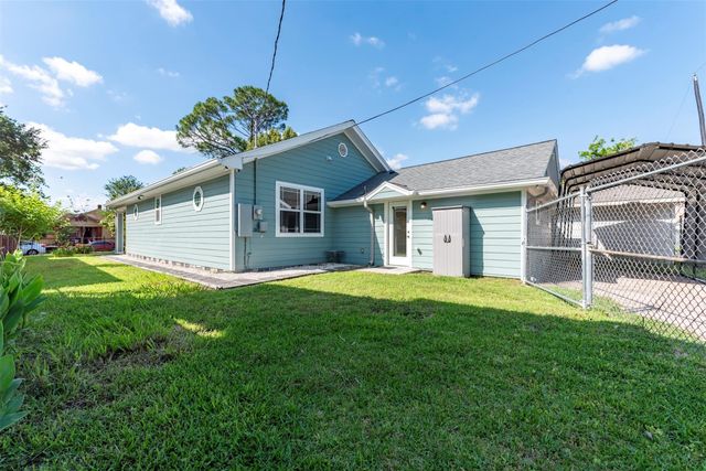 109 Dresden Street, Houston, TX 77012