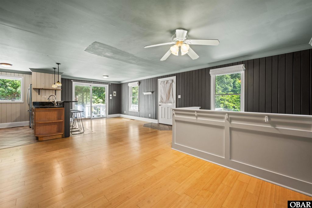 Image 11 of property listing at 310 W Villa Dunes Drive, Nags Head, NC 27959