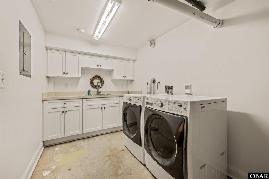 Image 27 of property listing at 310 W Villa Dunes Drive, Nags Head, NC 27959