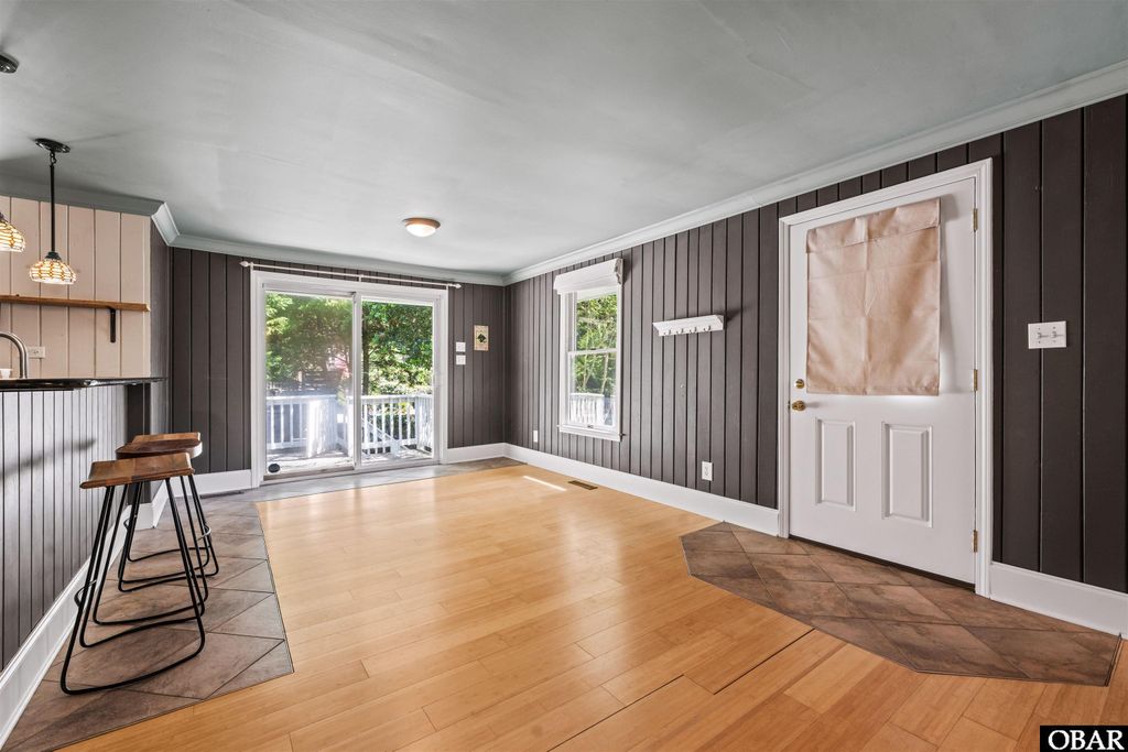 Image 7 of property listing at 310 W Villa Dunes Drive, Nags Head, NC 27959