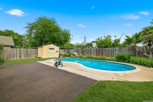7111 SPLIT CRK, San Antonio, TX 78238