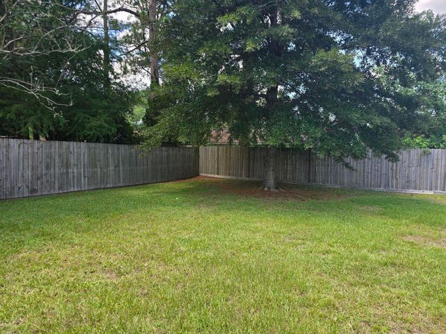 619 Schneider Drive, Fort Walton Beach, FL 32547