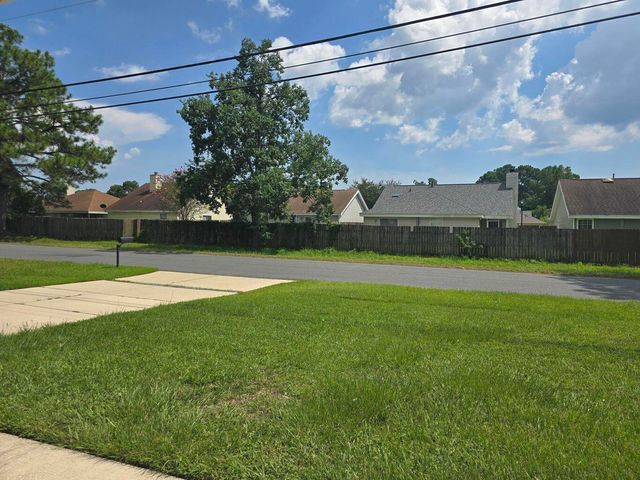 619 Schneider Drive, Fort Walton Beach, FL 32547