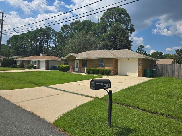 619 Schneider Drive, Fort Walton Beach, FL 32547