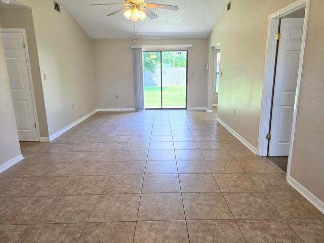 619 Schneider Drive, Fort Walton Beach, FL 32547