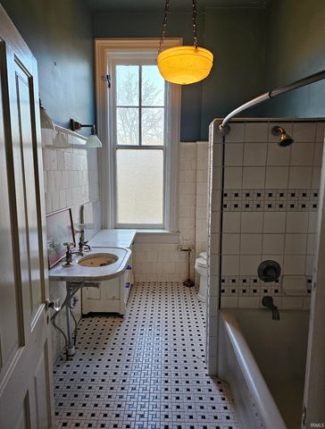 624 South Street, Lafayette, IN 47901