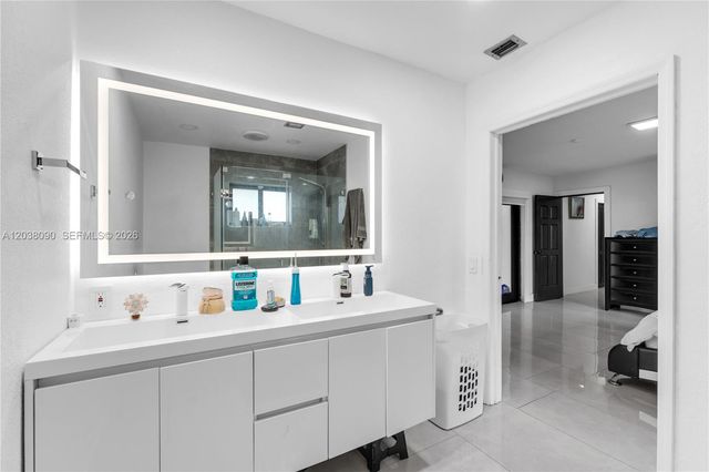 551 SW 127th Ave, Miami, FL 33184