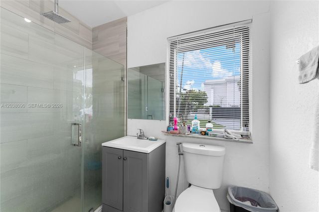 551 SW 127th Ave, Miami, FL 33184