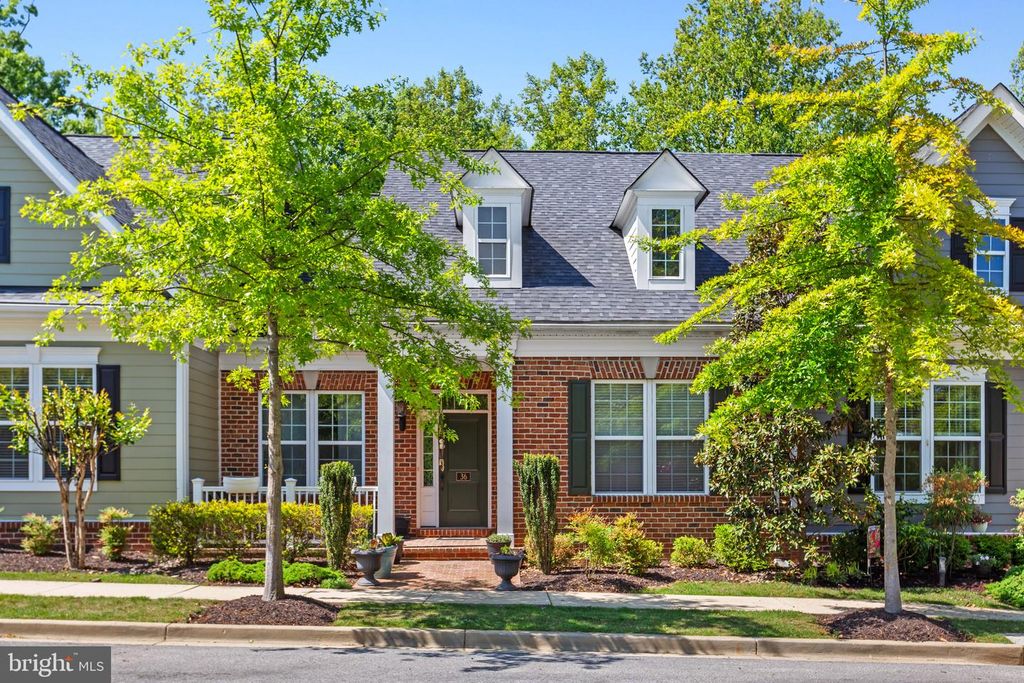 Image 1 of property listing at 36 DERBY DR, La Plata, MD 20646