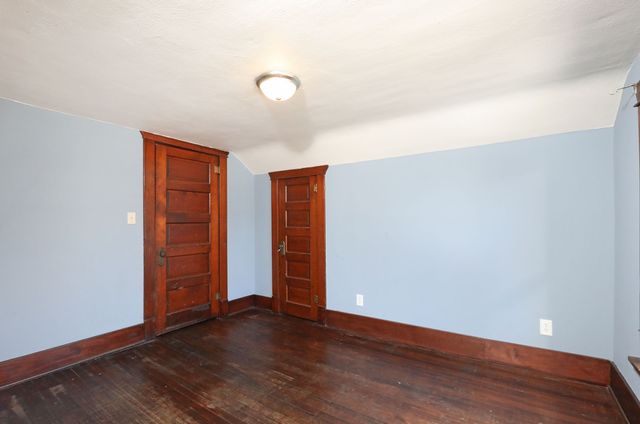 1723 W 2nd Street, Perry, IA 50220