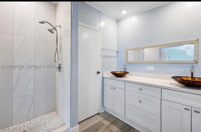 19800 SW 180th Ave 222, Miami, FL 33187