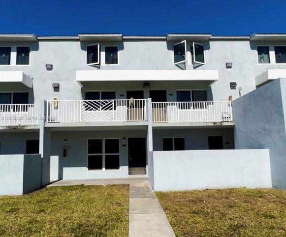 1999 NW 5th Pl 2, Miami, FL 33136