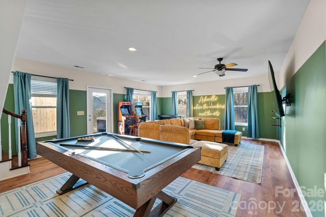 36 Wineberry Lane, Asheville, NC 28803