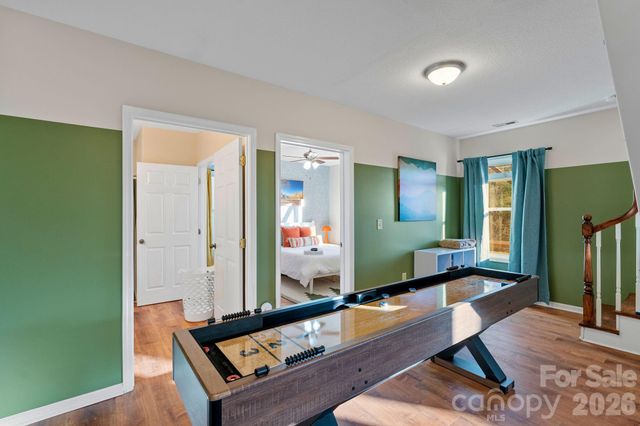 36 Wineberry Lane, Asheville, NC 28803