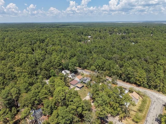 26608 Quail Court, Huntsville, TX 77320