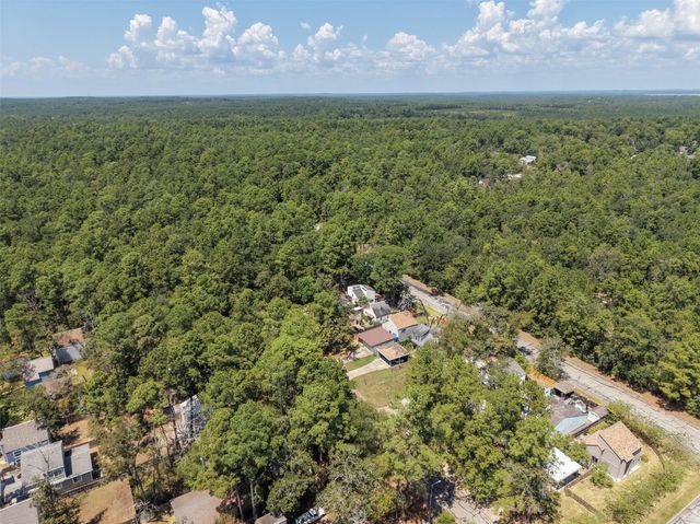 26608 Quail Court, Huntsville, TX 77320