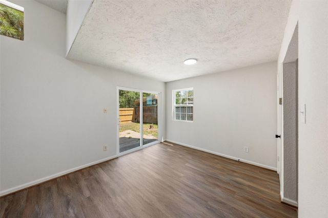 26608 Quail Court, Huntsville, TX 77320