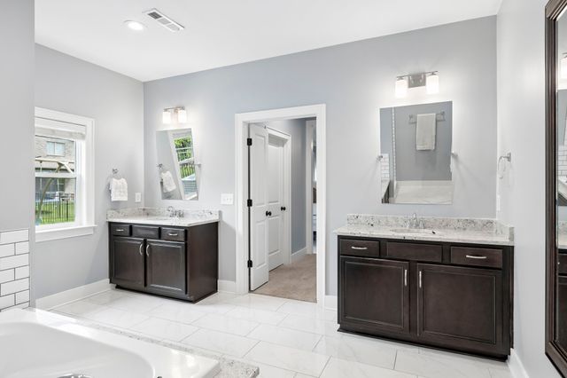631 Finnhorse Ln, Franklin, TN 37064