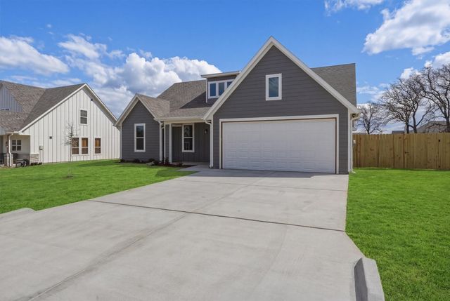 421 Redbud Lane, Tolar, TX 76476