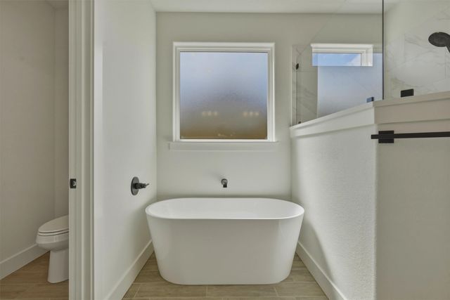 421 Redbud Lane, Tolar, TX 76476