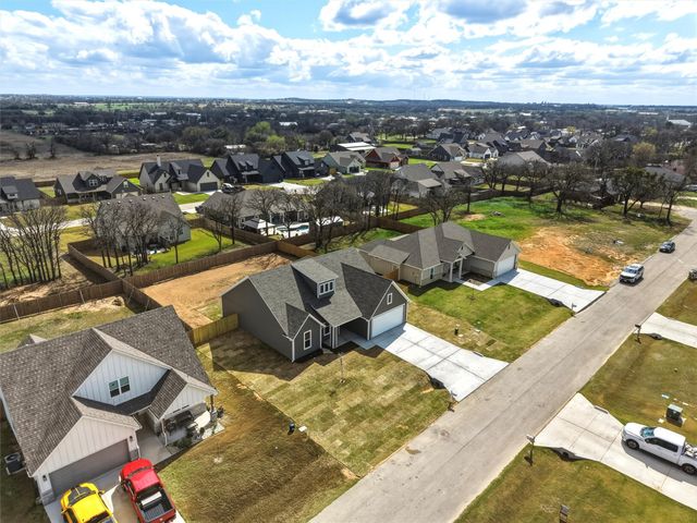 421 Redbud Lane, Tolar, TX 76476