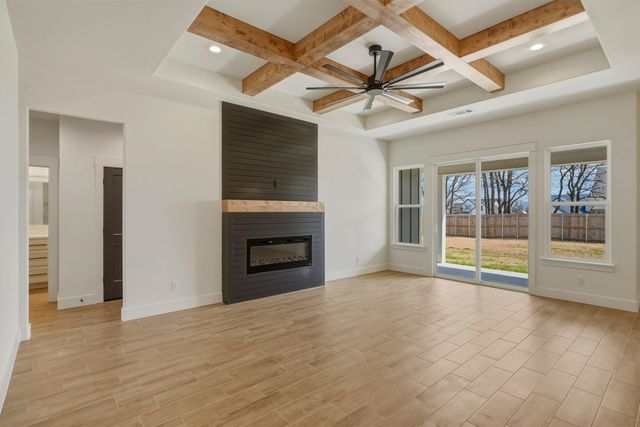 421 Redbud Lane, Tolar, TX 76476