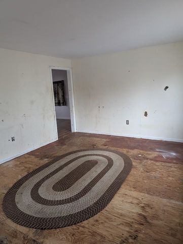 107 S Wilson Street, Manchester, NH 03103