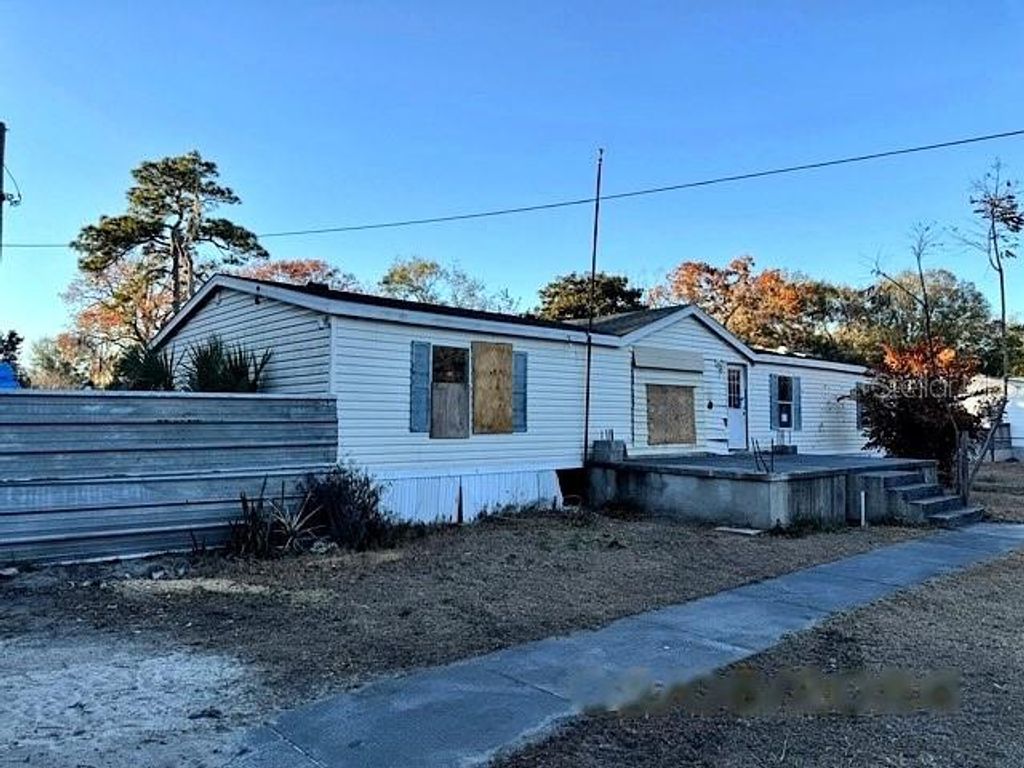 12015 PARKWOOD STREET, Hudson, FL 34669