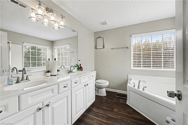 810 Brittany Way, Archdale, NC 27263