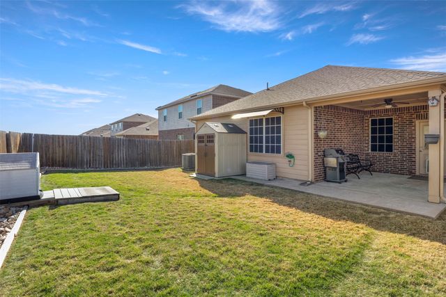 1808 Hot Springs Way, Princeton, TX 75407