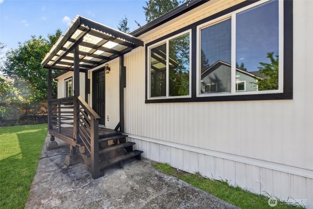 9506 204th Avenue E, Bonney Lake, WA 98391
