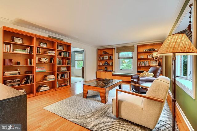 2117 POT SPRING RD, Lutherville Timonium, MD 21093