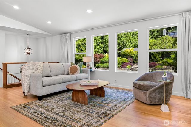 803 Timberlake Way, Bellingham, WA 98229