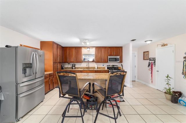 12620 SE MARICAMP ROAD, Ocklawaha, FL 32179