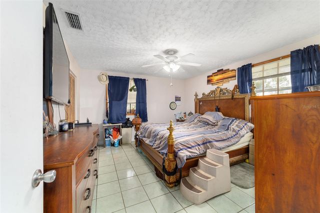 12620 SE MARICAMP ROAD, Ocklawaha, FL 32179