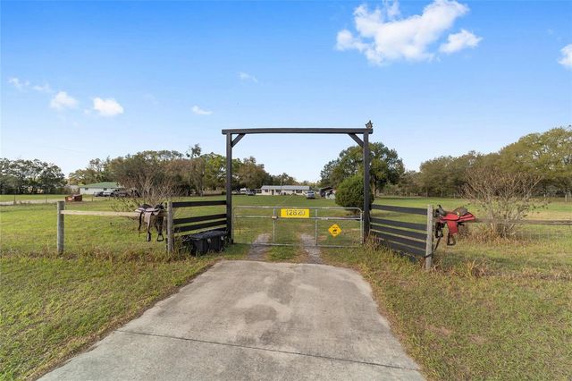 12620 SE MARICAMP ROAD, Ocklawaha, FL 32179