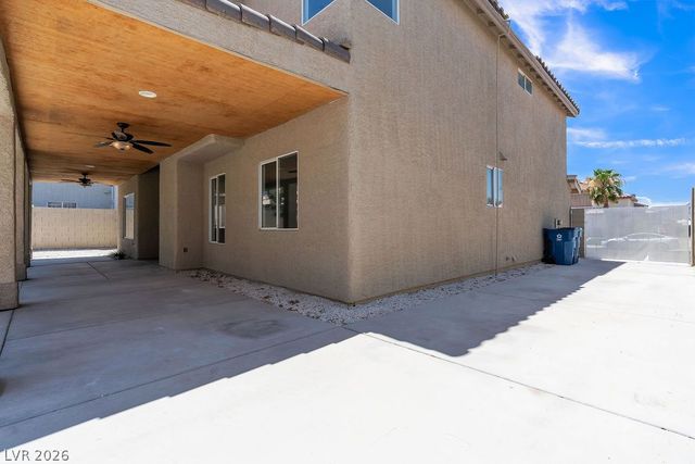 2060 Fallsburg Way, Henderson, NV 89002