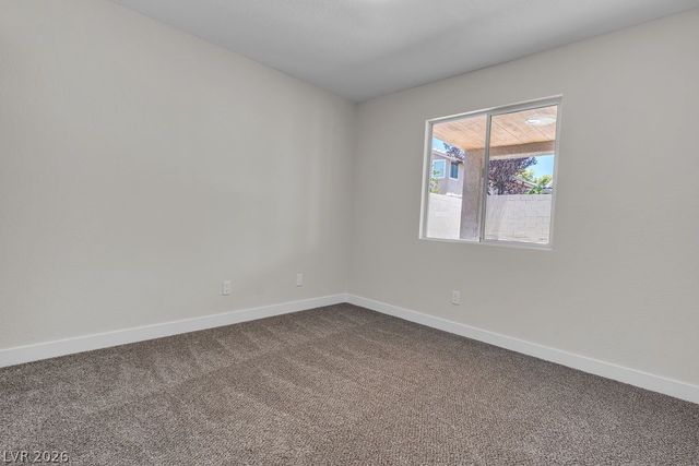2060 Fallsburg Way, Henderson, NV 89002