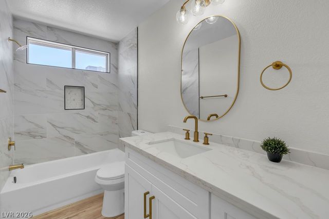 2060 Fallsburg Way, Henderson, NV 89002