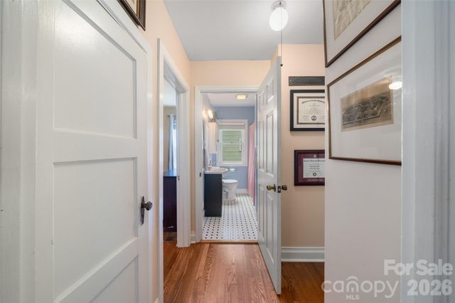 43 Morris Street, Asheville, NC 28806