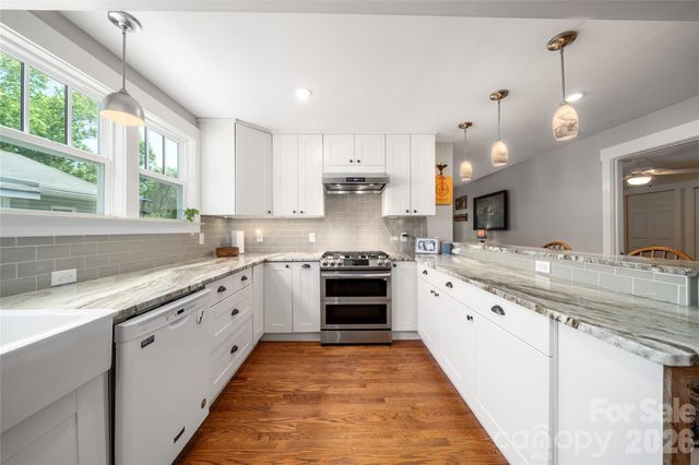 43 Morris Street, Asheville, NC 28806