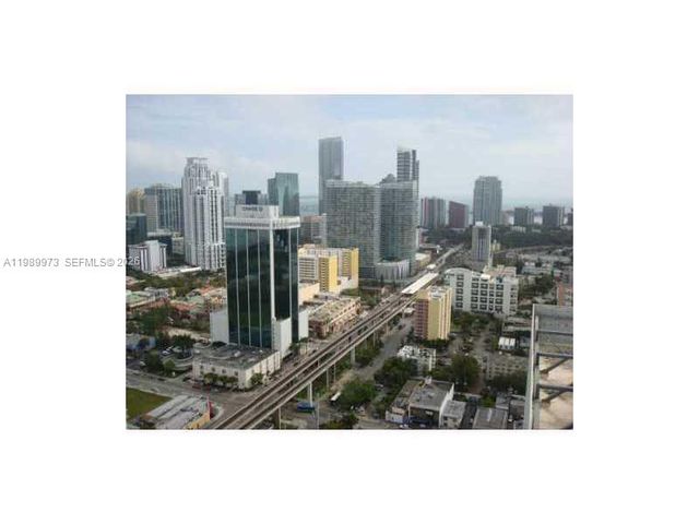 185 SW 7 ST 3712, Miami, FL 33130