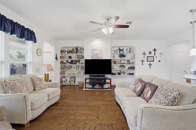 1058 Toltec TRL, Georgetown, TX 78626
