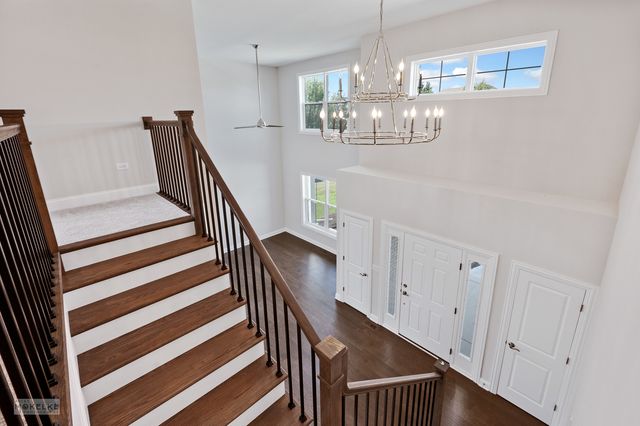 16514 S Mueller Circle, Plainfield, IL 60586