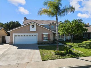 32015 Bourges, Lake Elsinore, CA 92530